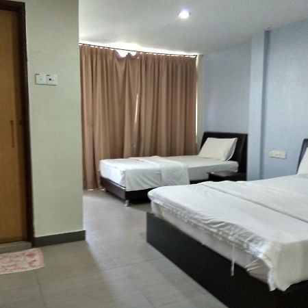 Starview Hotel Lumut Eksteriør billede