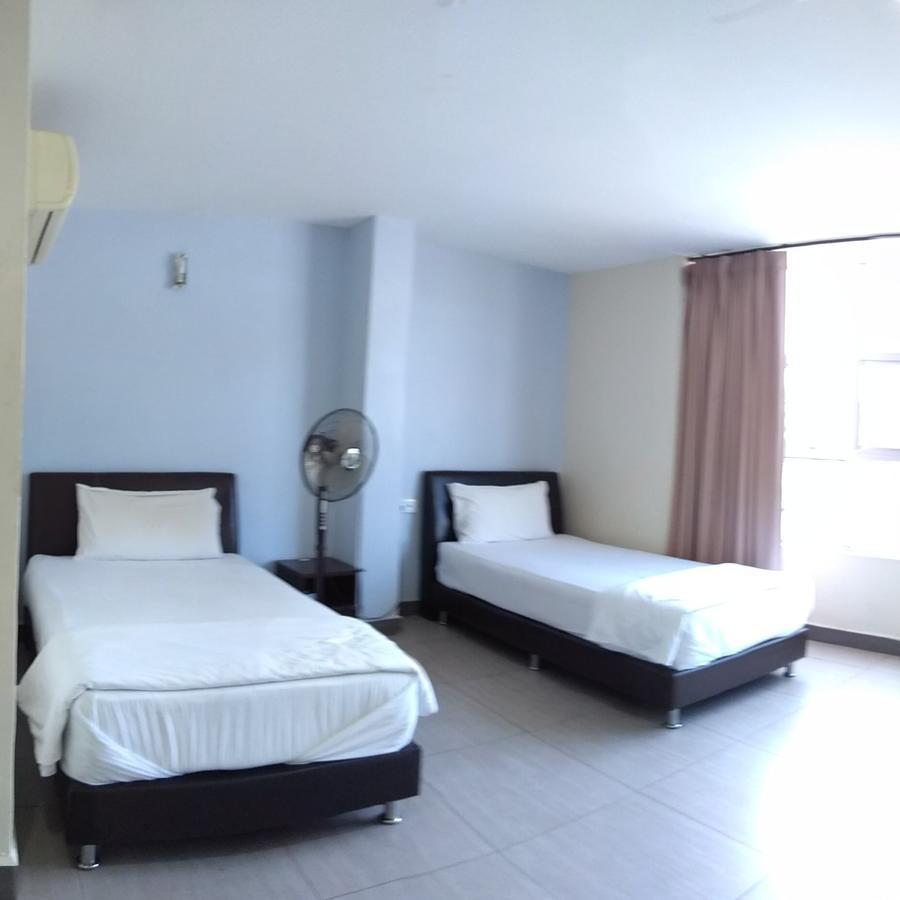 Starview Hotel Lumut Eksteriør billede